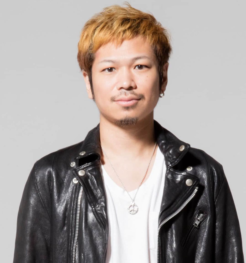 小林 泰平 氏