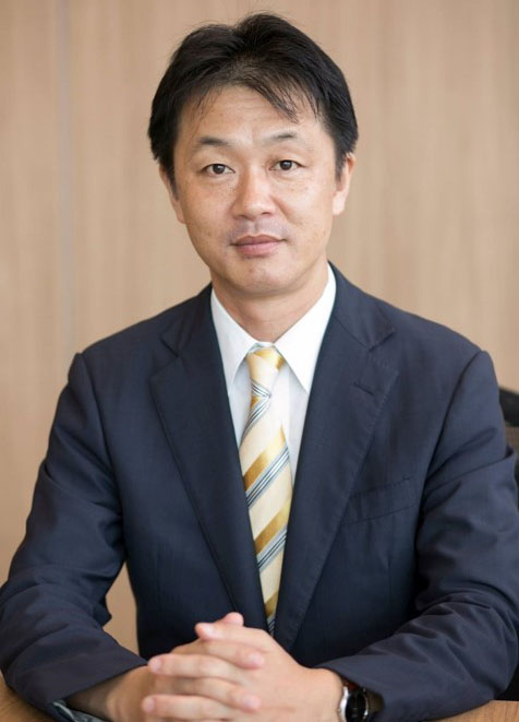 荒井 邦彦 氏